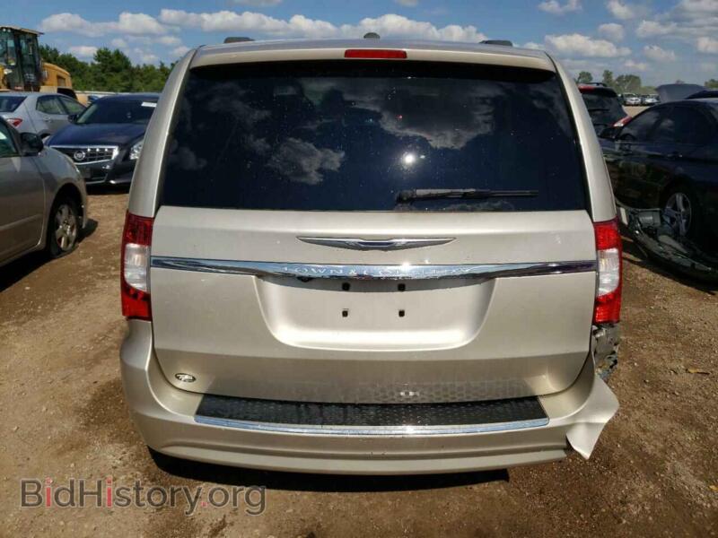 2016 Chrysler MINIVAN (VIN 2C4RC1BG3GR305779) — photo 6 of 12
