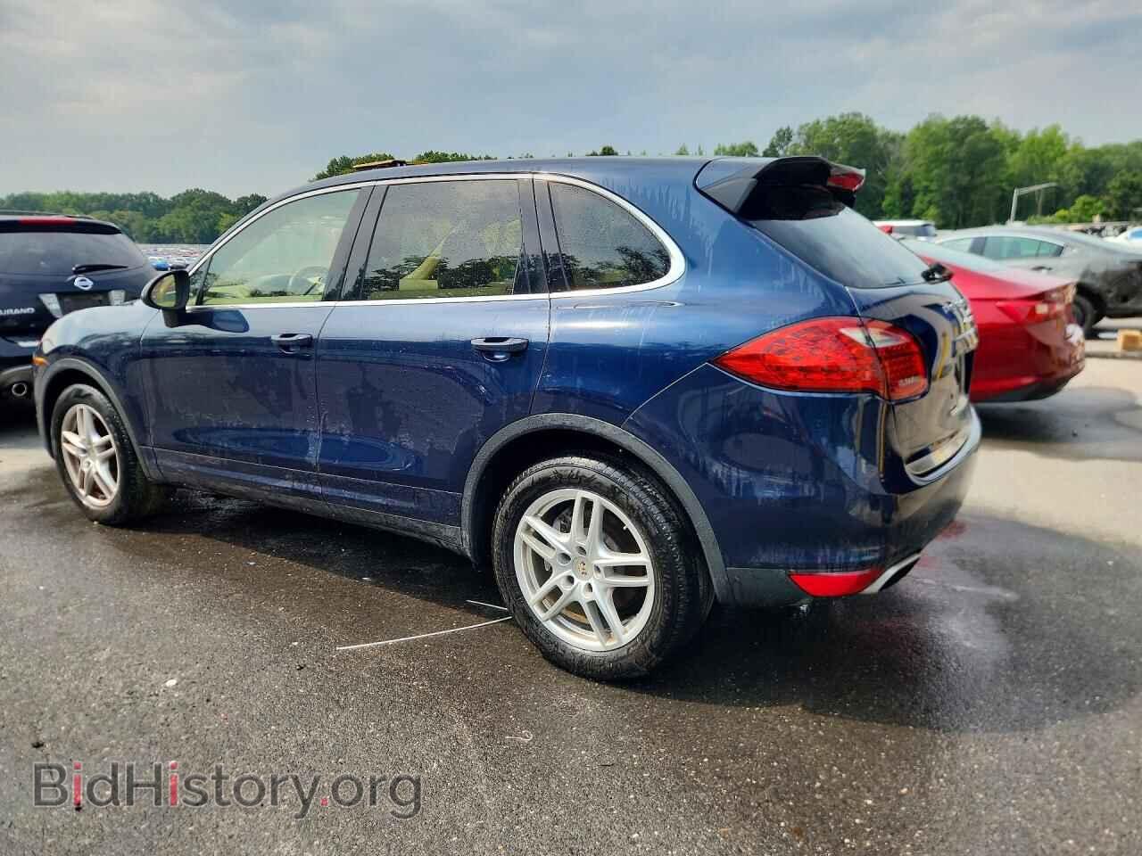 2013 PORSCHE CAYENNE - VIN: WP1AA2A26DLA00648 - Photo 2