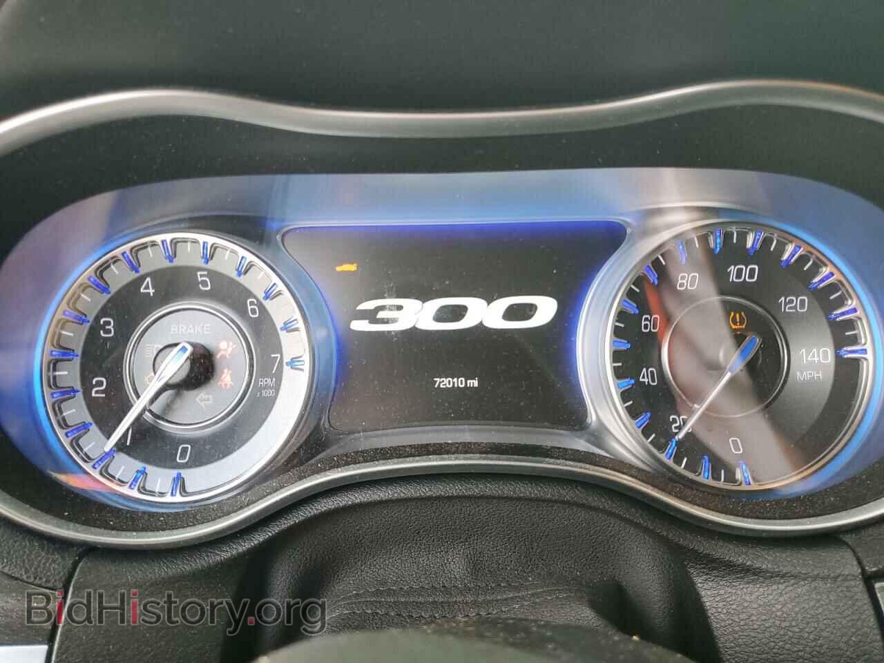 2017 CHRYSLER 300 - VIN: 2C3CCAAGXHH538562 - Фото 9