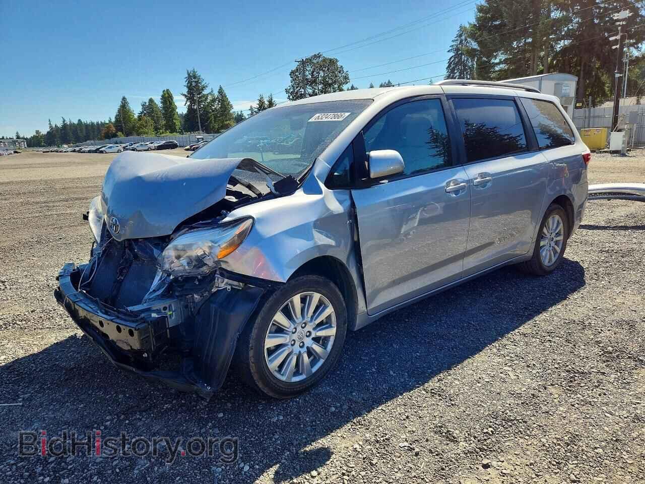Фотография 5TDJZ3DC6HS182179 - TOYOTA SIENNA 2017