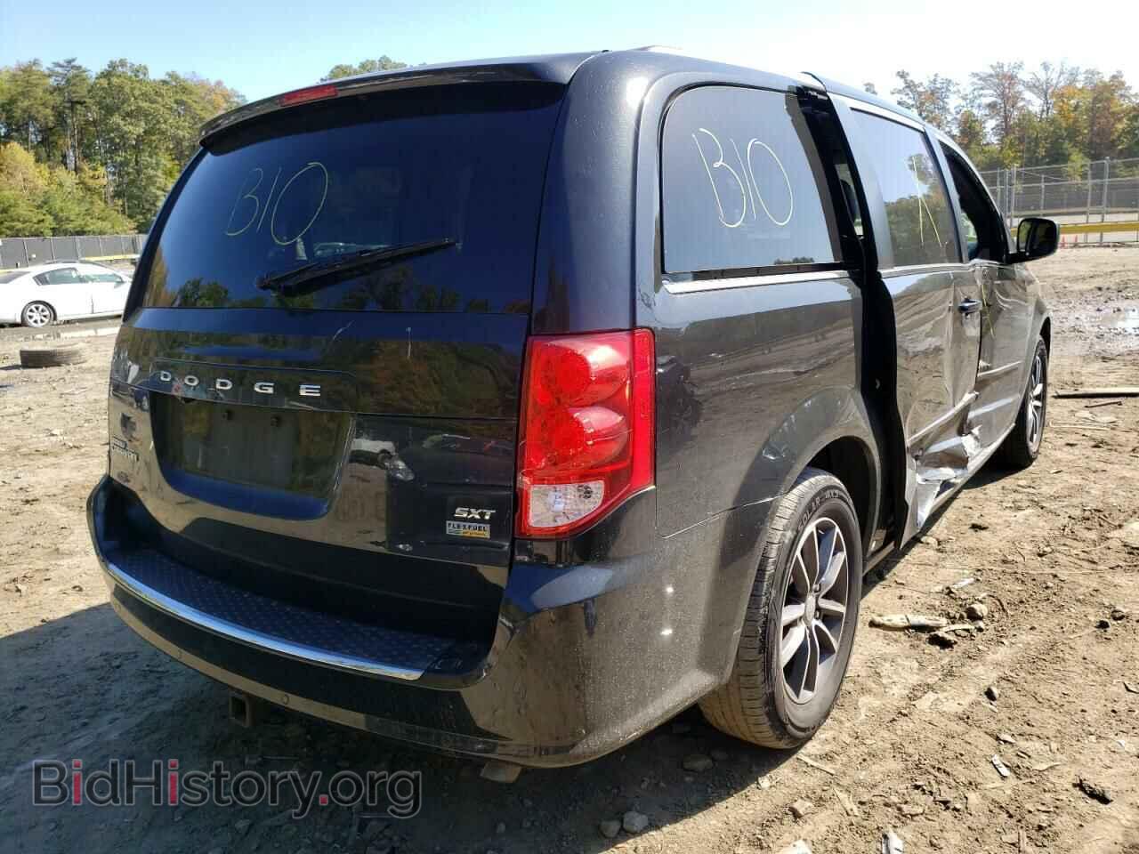 2017 DODGE CARAVAN - VIN: 2C4RDGCG2HR745749 - Photo 4