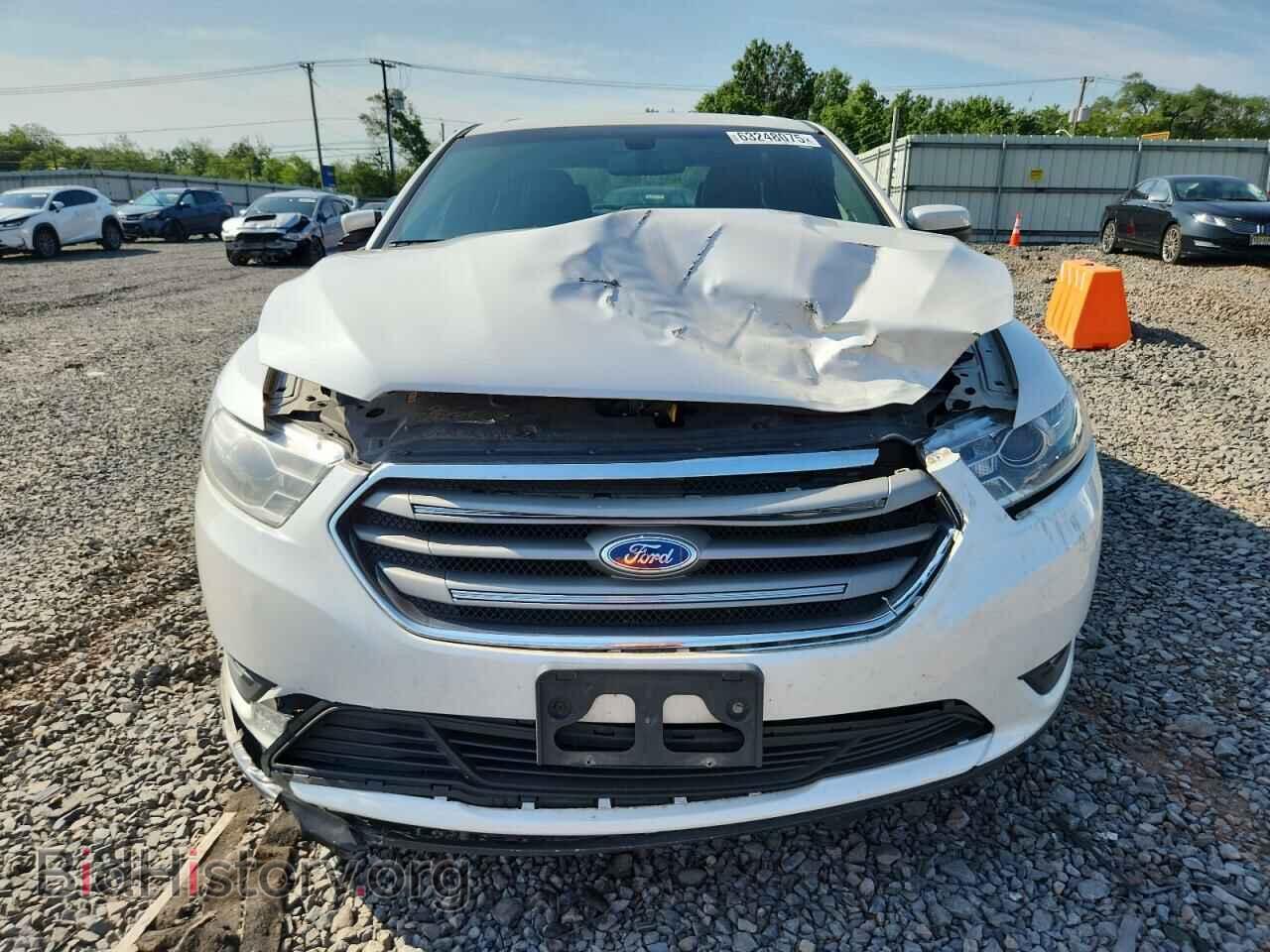 2014 FORD TAURUS - VIN: 1FAHP2H82EG155819 - Фото 5