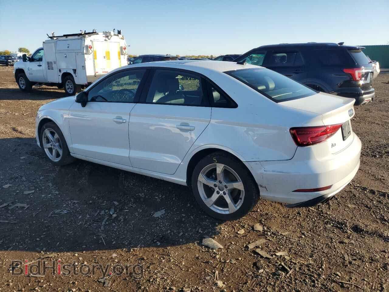 2019 AUDI A3 - VIN: WAUAUGFF4K1012305 - Фото 2