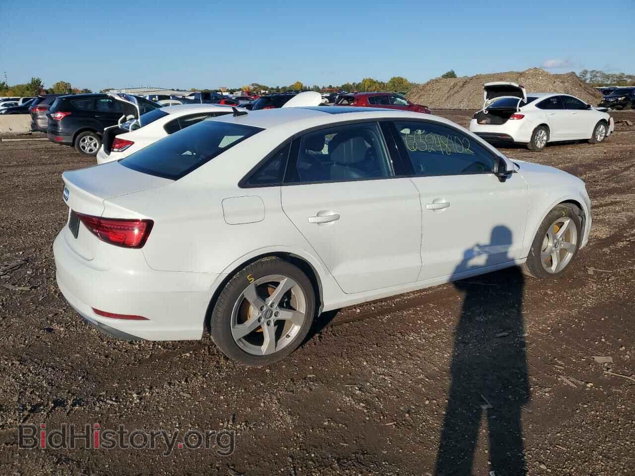 2019 AUDI A3 - VIN: WAUAUGFF4K1012305 - Фото 3