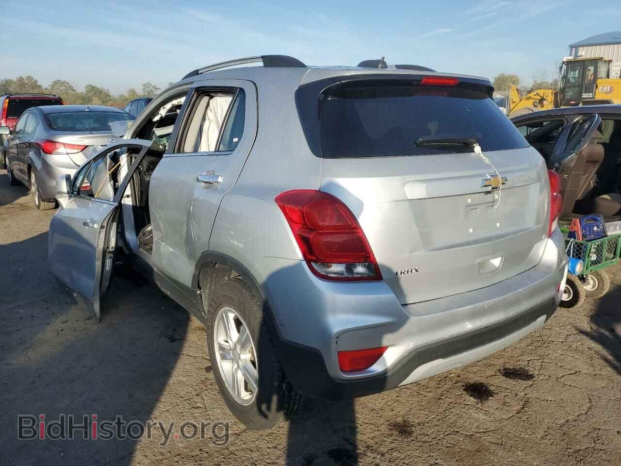 2018 CHEVROLET TRAX - VIN: KL7CJLSB1JB569338 - Фото 3