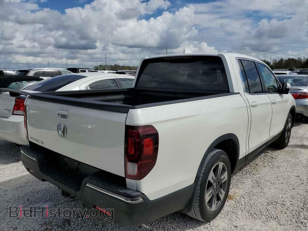 2017 HONDA RIDGELINE - VIN: 5FPYK2F67HB007178 - Фото 4
