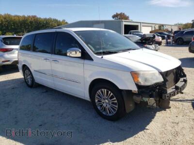 2014 Chrysler MINIVAN Town & COU, white — VIN 2C4RC1CG0ER378054, Copart