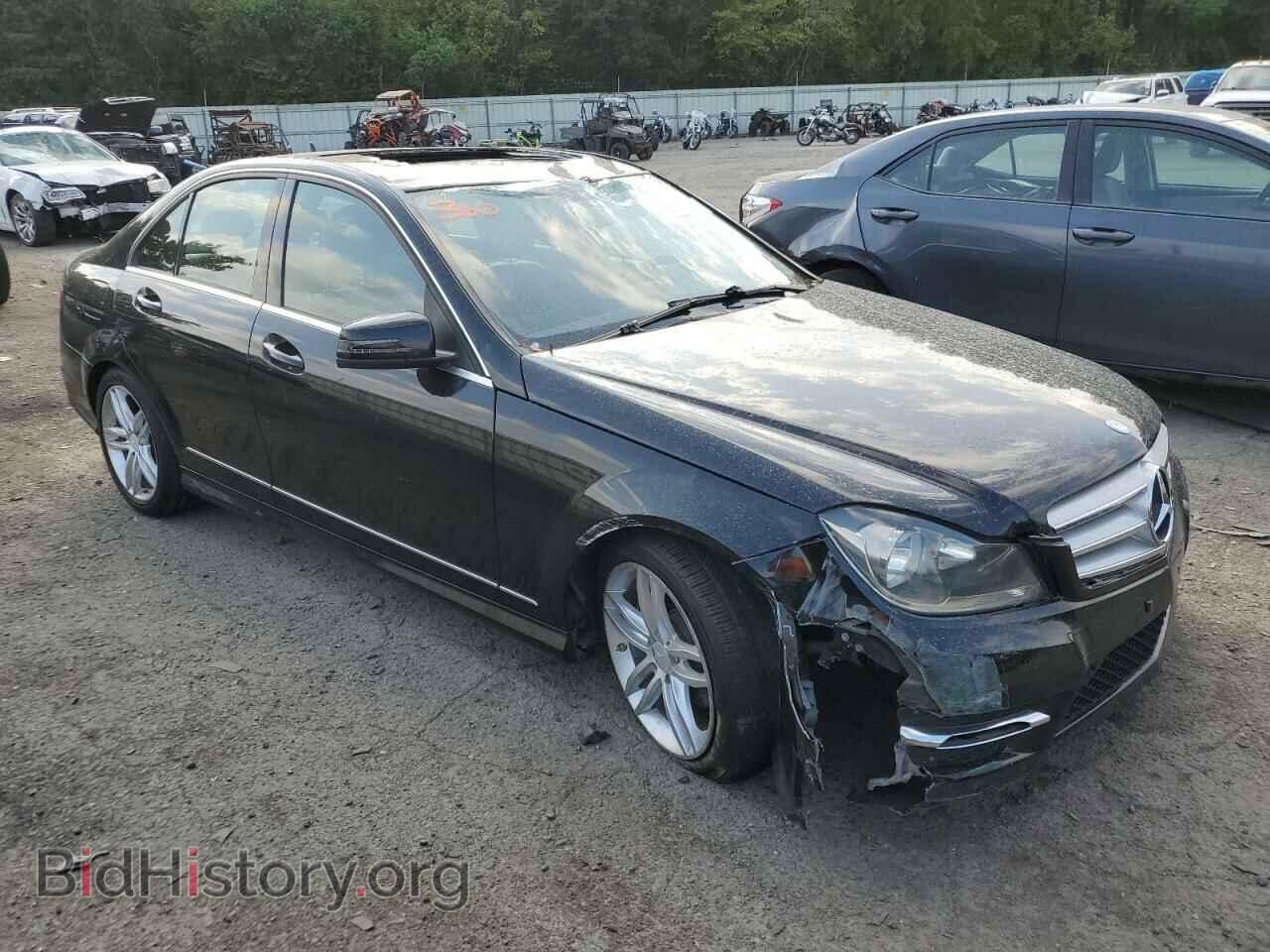 2013 MERCEDES-BENZ C-CLASS - VIN: WDDGF4HB3DA792726 - Фото 4