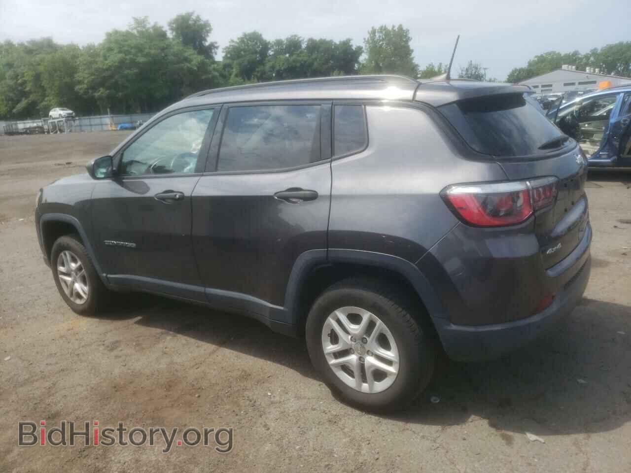2018 JEEP COMPASS - VIN: 3C4NJDAB7JT144529 - Фото 2