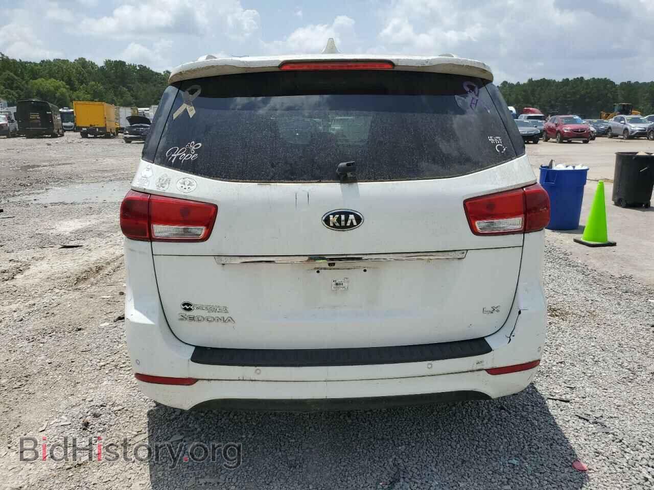 2016 KIA All Models - VIN: KNDMB5C10G6216631 - Фото 6