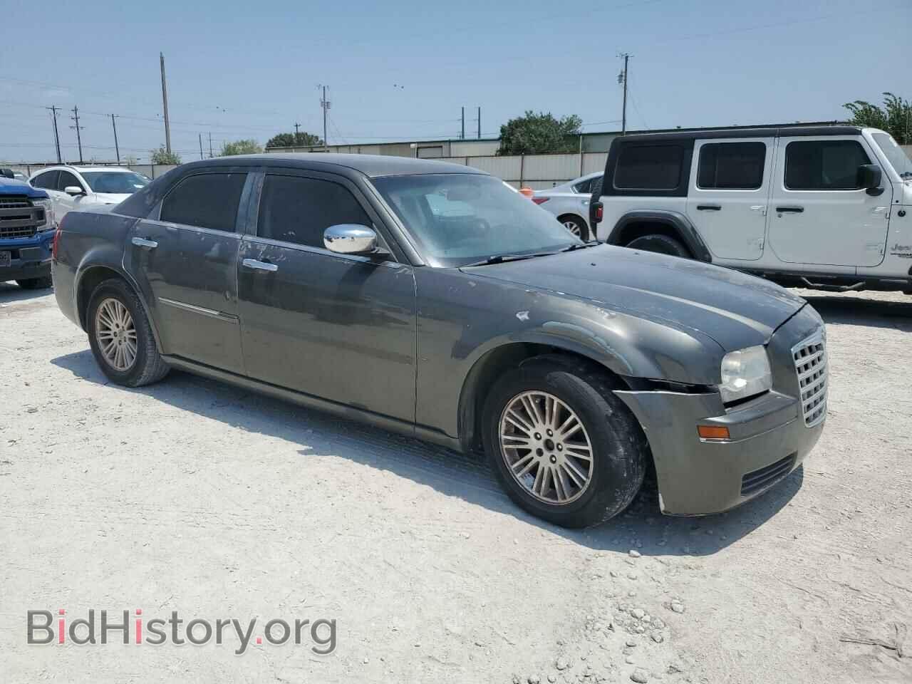 2010 CHRYSLER 300 - VIN: 2C3CA5CV3AH232964 - Фото 4
