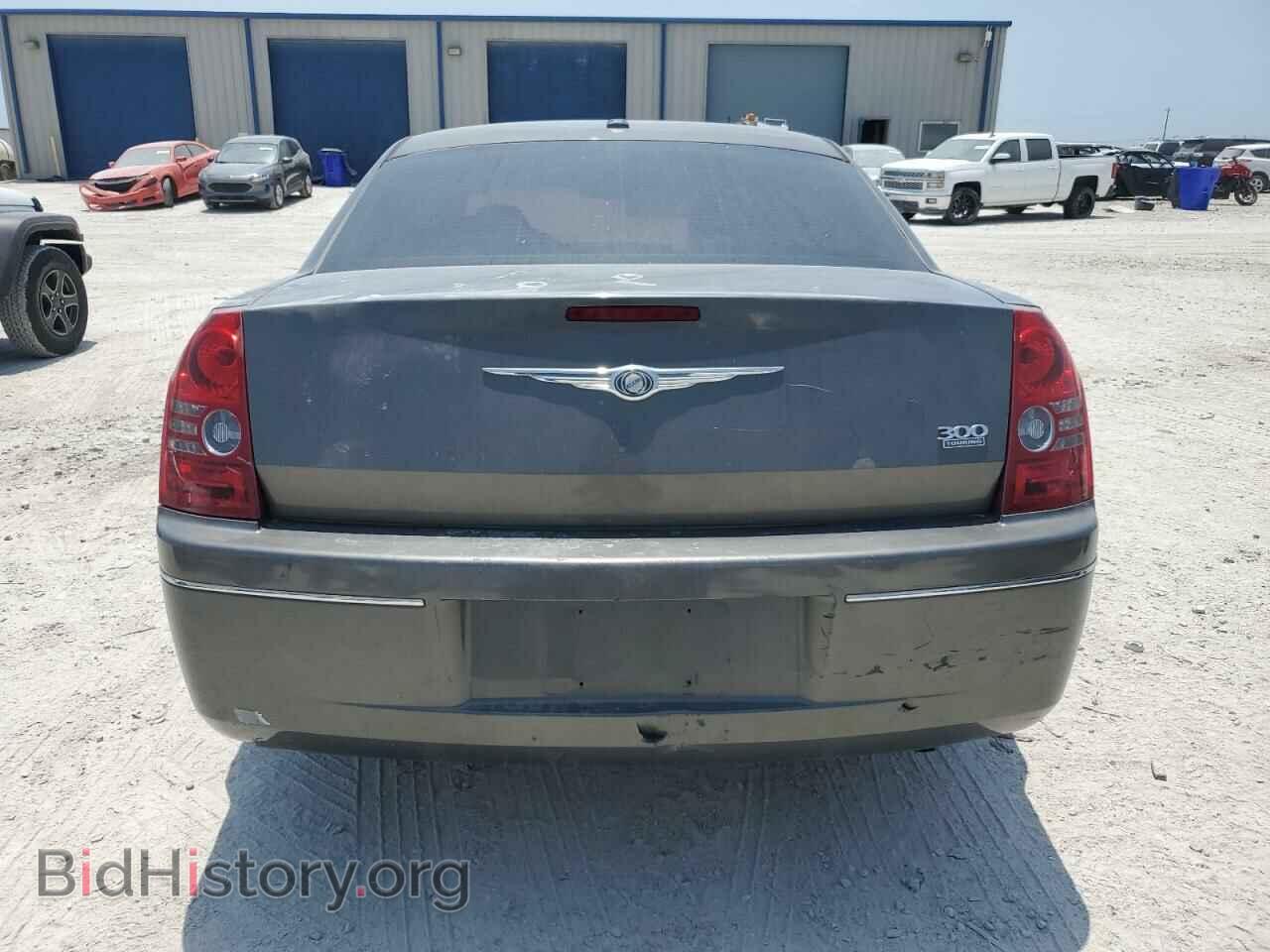 2010 CHRYSLER 300 - VIN: 2C3CA5CV3AH232964 - Фото 6