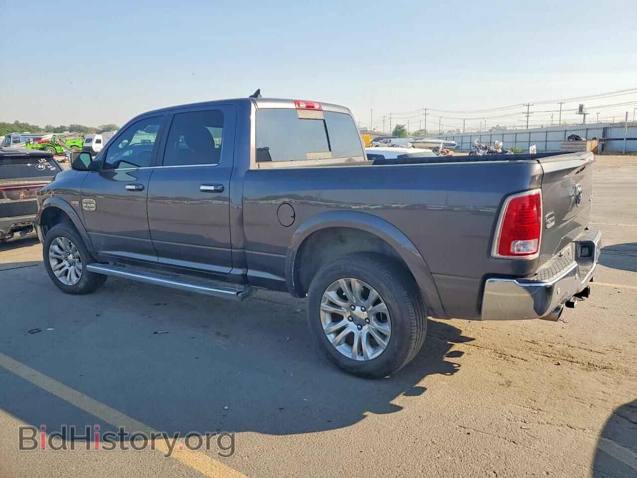 2017 RAM 1500 - VIN: 1C6RR7WT9HS758935 - Фото 2