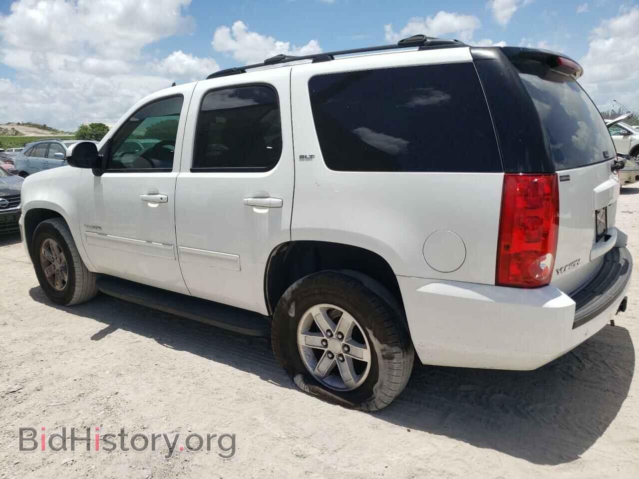 2013 GMC YUKON - VIN: 1GKS1CE00DR255351 - Фото 2
