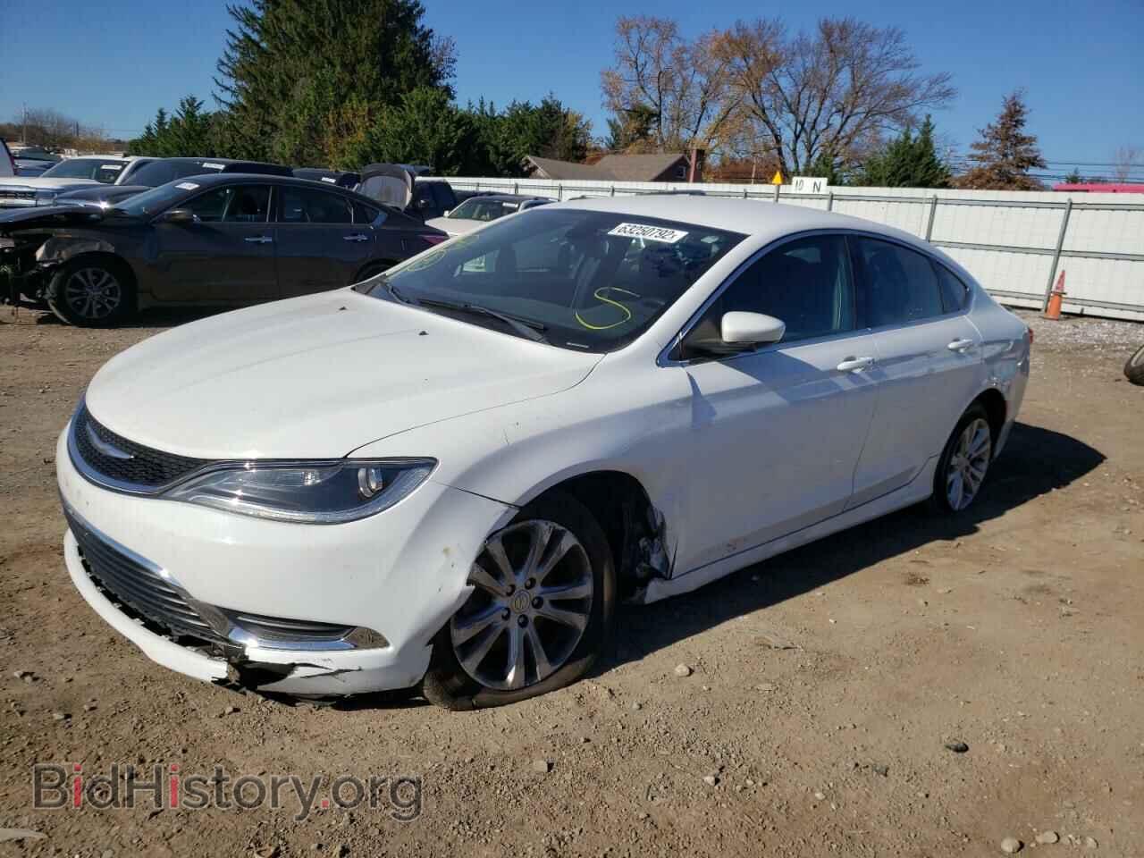 2015 CHRYSLER 200 - VIN: 1C3CCCABXFN681385 - Фото 2