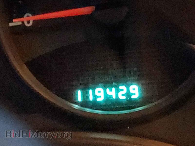 2012 Jeep COMPASS (VIN 1C4NJCBAXCD515305) — photo 8 of 10