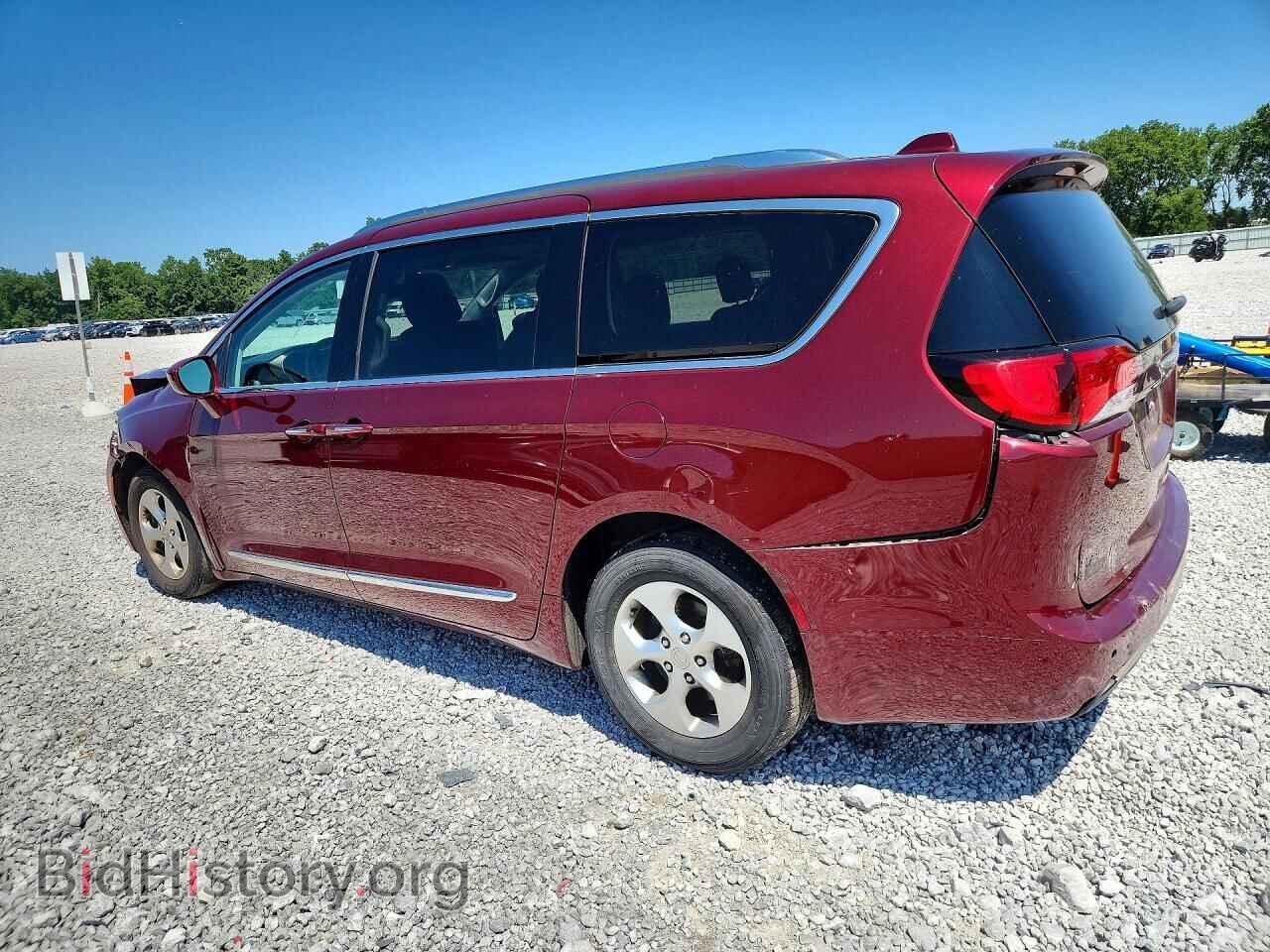 2017 CHRYSLER PACIFICA - VIN: 2C4RC1EG3HR510595 - Photo 2