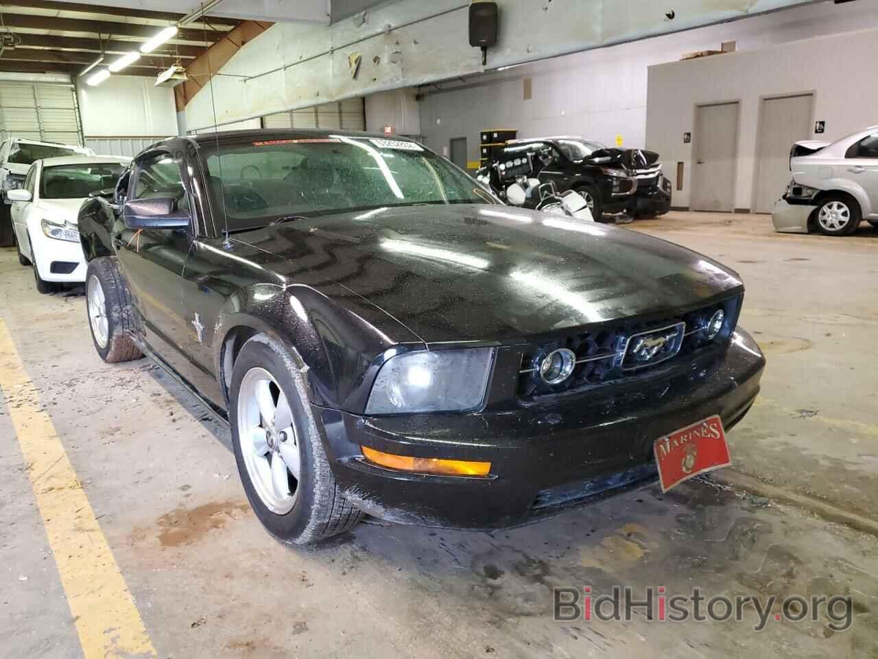 Photo 1ZVFT80N975323808 - FORD MUSTANG 2007