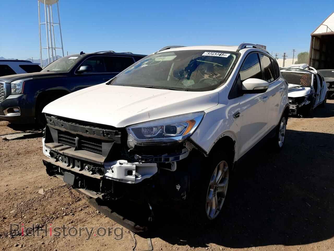2018 FORD ESCAPE - VIN: 1FMCU0J96JUC09456 - Фото 2