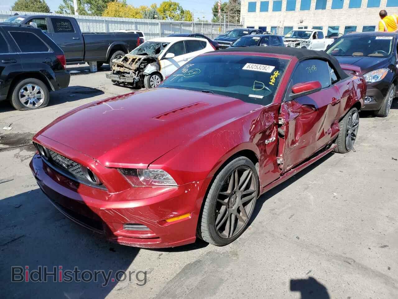 2014 FORD MUSTANG - VIN: 1ZVBP8FF3E5318913 - Фото 2