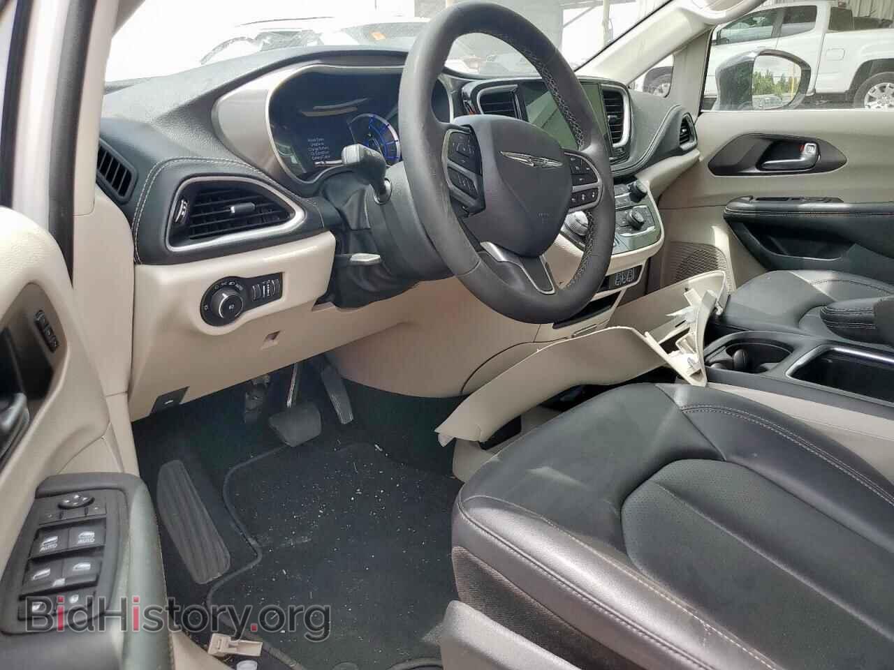 2024 CHRYSLER PACIFICA - VIN: 2C4RC1S76RR117776 - Photo 8