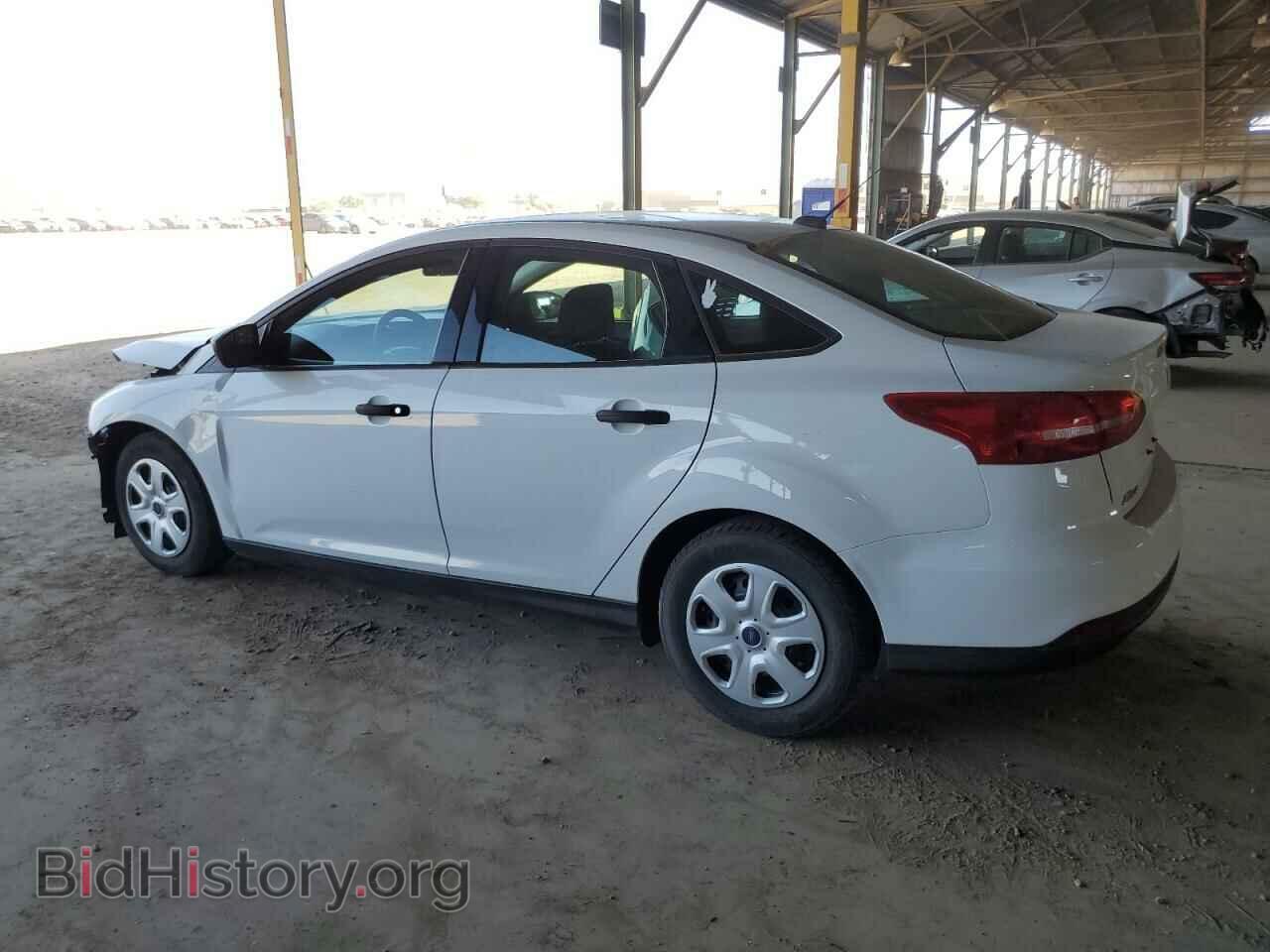 2017 FORD FOCUS - VIN: 1FADP3E25HL207010 - Photo 2