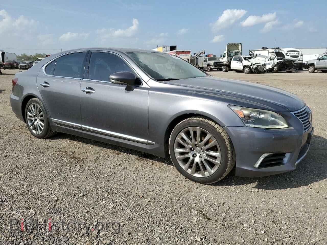 2013 LEXUS LS460 - VIN: JTHBL5EF8D5120615 - Photo 4