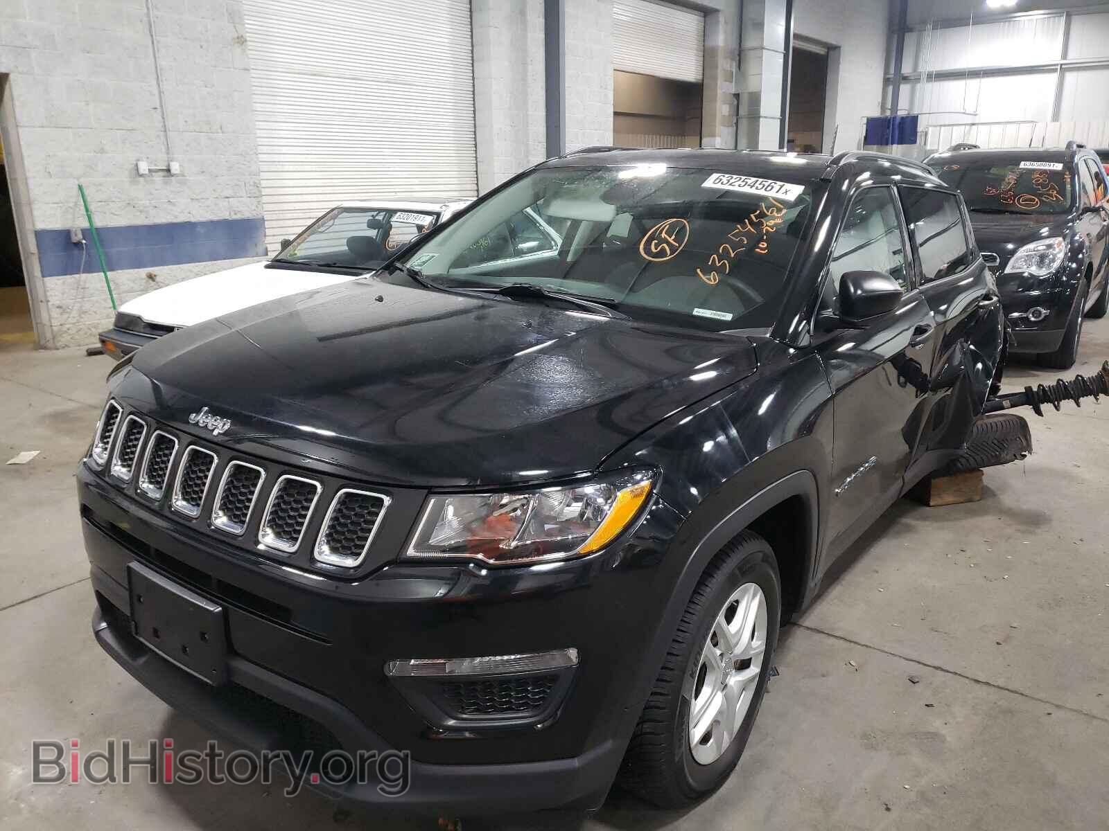 2018 JEEP COMPASS - VIN: 3C4NJCAB8JT204148 - Photo 2