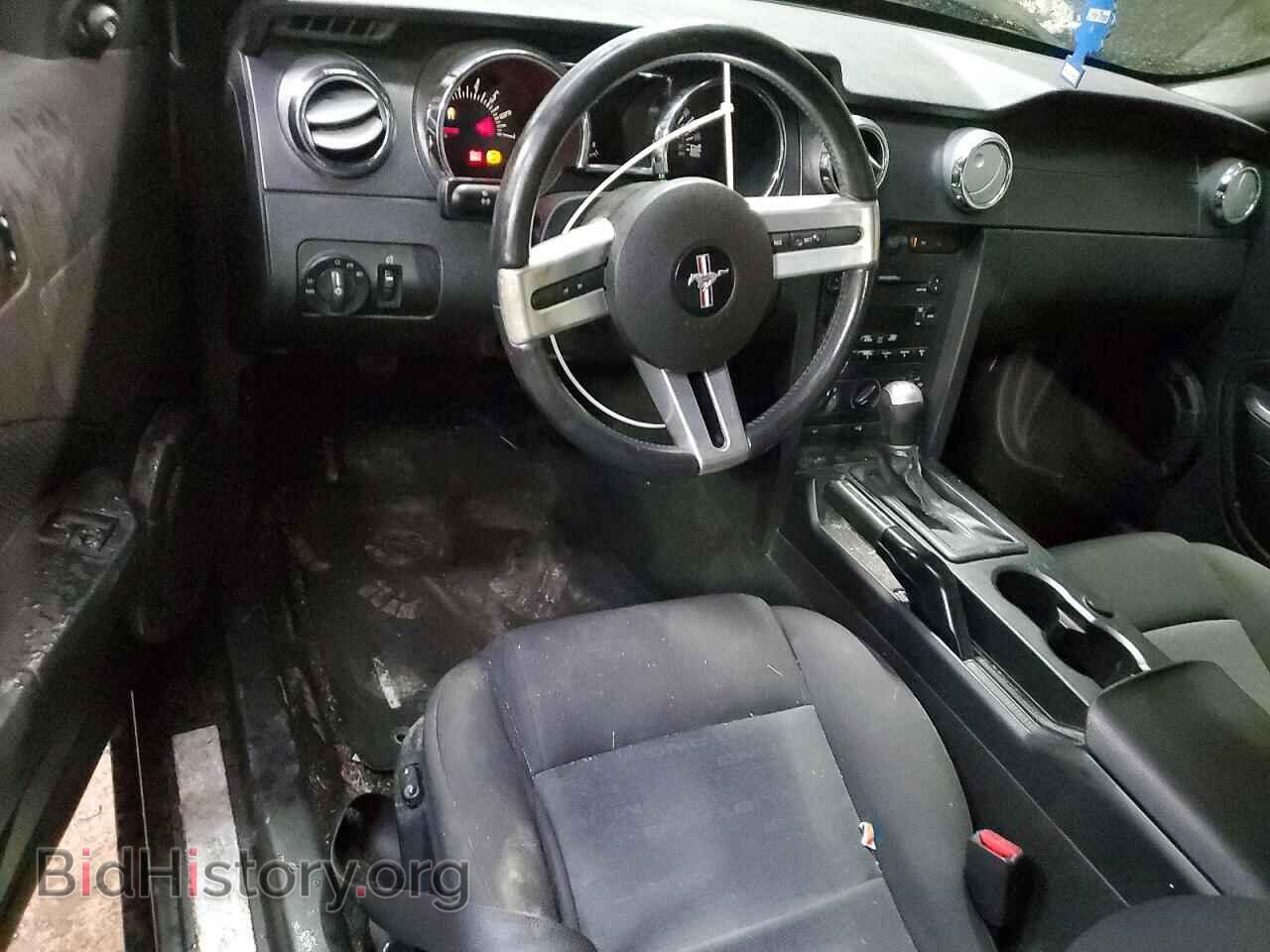 2007 FORD MUSTANG - VIN: 1ZVFT80N575319111 - Фото 8