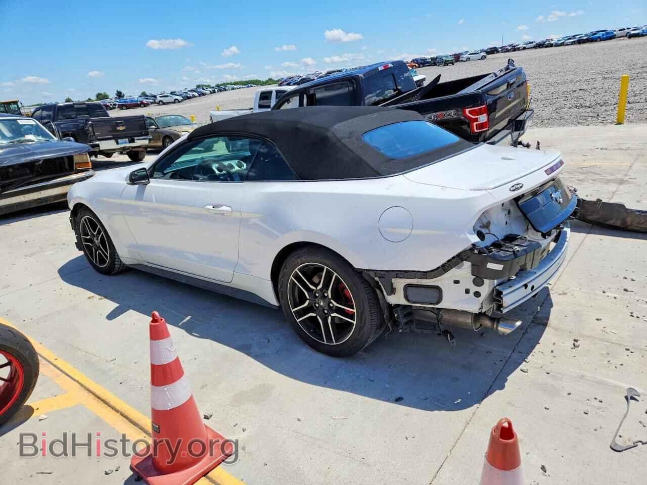 2020 FORD MUSTANG - VIN: 1FATP8UH0L5125942 - Photo 2