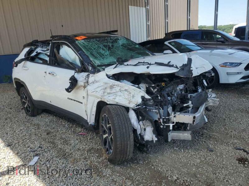 2025 Jeep COMPASS (VIN 3C4NJDCN1ST509098) — photo 4 of 13