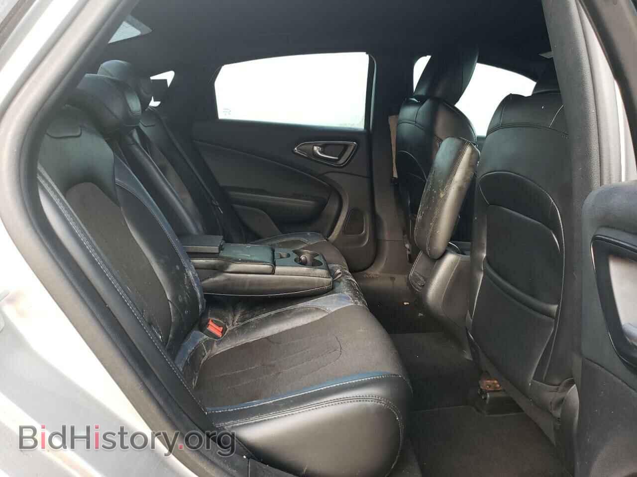 2016 CHRYSLER 200 - VIN: 1C3CCCBB7GN121646 - Фото 6