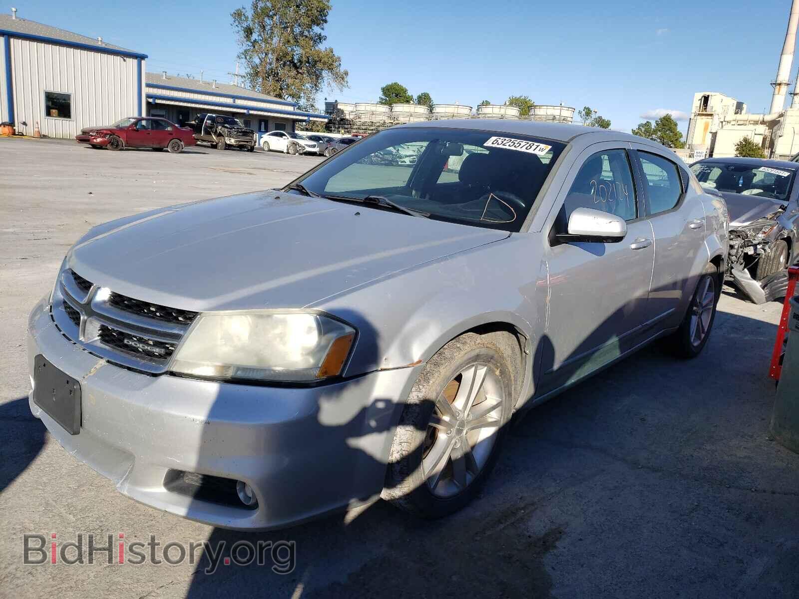 2011 DODGE AVENGER - VIN: 1B3BD1FG2BN584514 - Фото 2