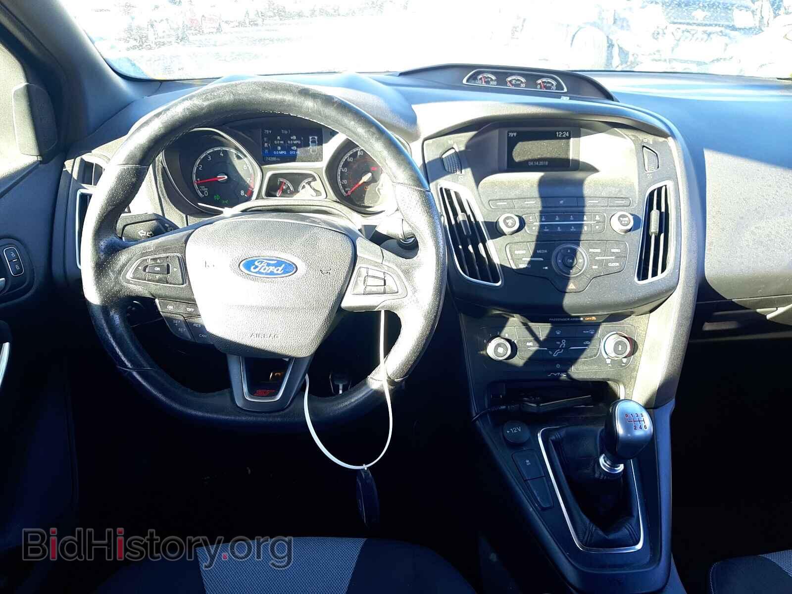 2018 FORD FOCUS - VIN: 1FADP3L9XJL332106 - Фото 9