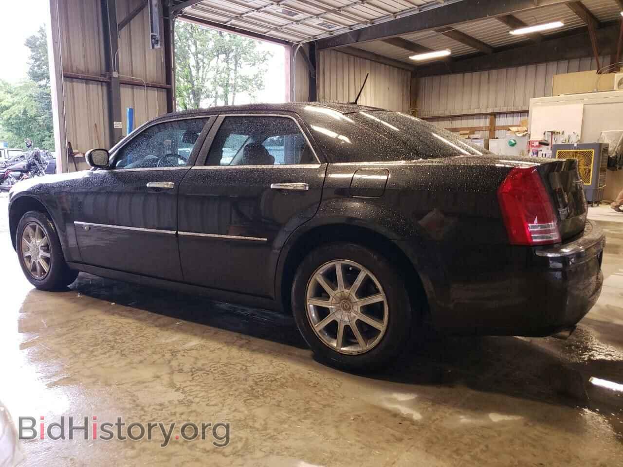 2008 CHRYSLER 300 - VIN: 2C3LK63H48H145310 - Фото 2