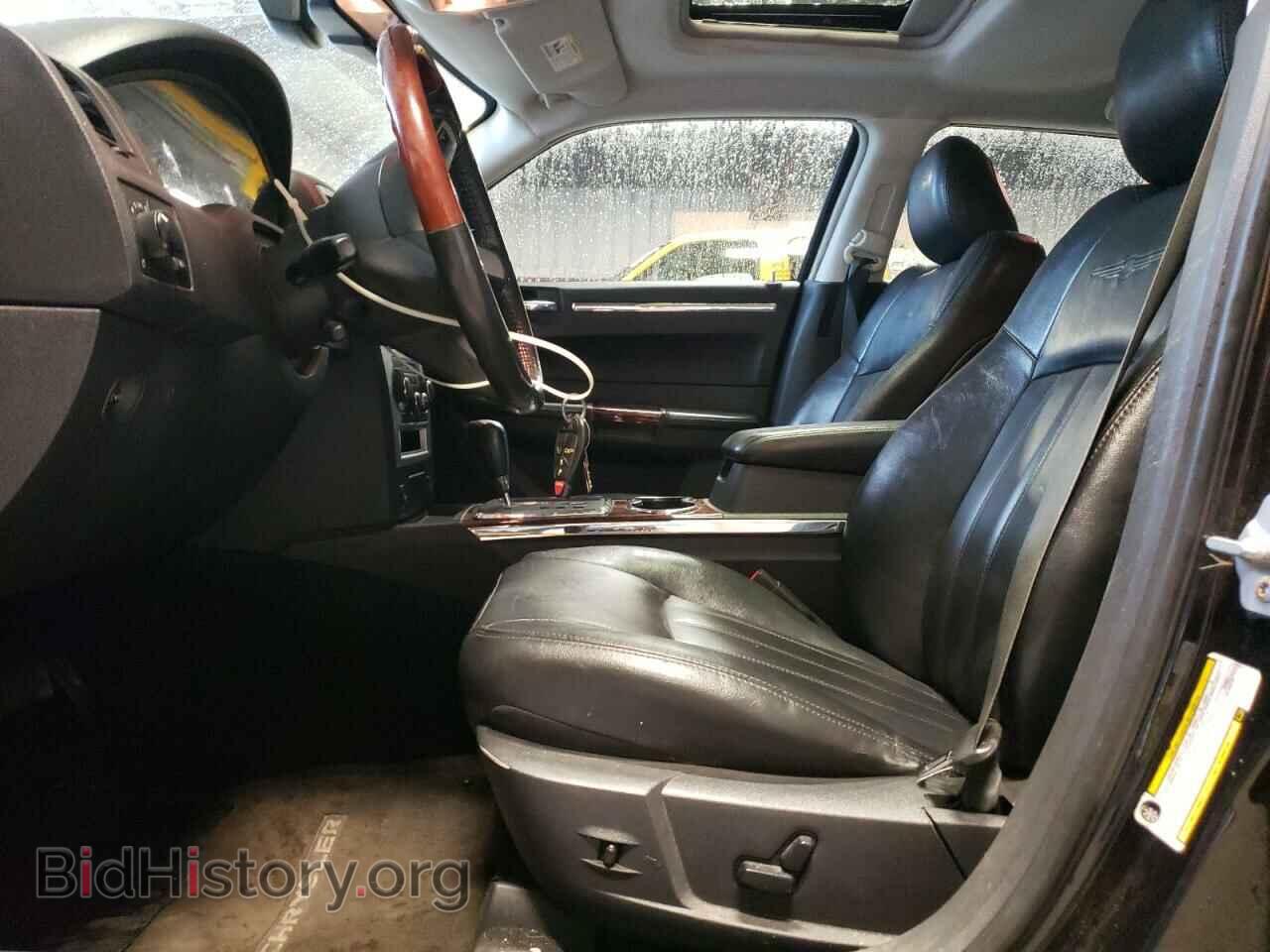 2008 CHRYSLER 300 - VIN: 2C3LK63H48H145310 - Фото 7