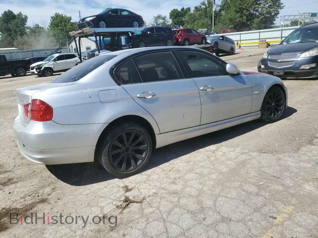 2011 BMW 3 SERIES - VIN: WBAPH5C56BA448183 - Фото 3