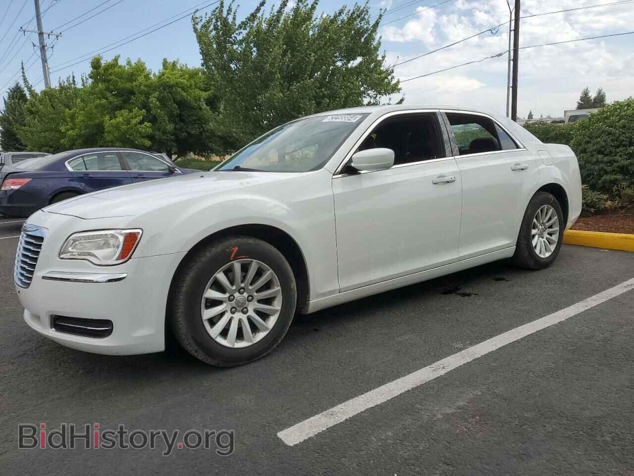 Фотография 2C3CCAAG7DH518537 - CHRYSLER 300 2013