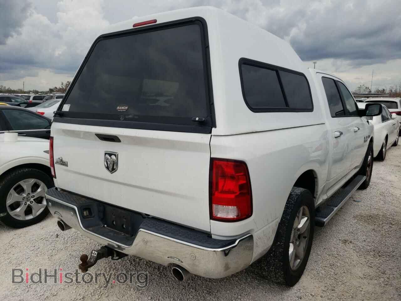 2017 RAM 1500 - VIN: 1C6RR6LT5HS524886 - Photo 4