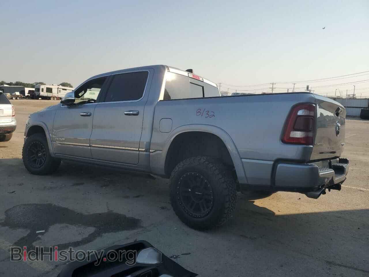 2020 RAM 1500 - VIN: 1C6SRFHM3LN225570 - Фото 2