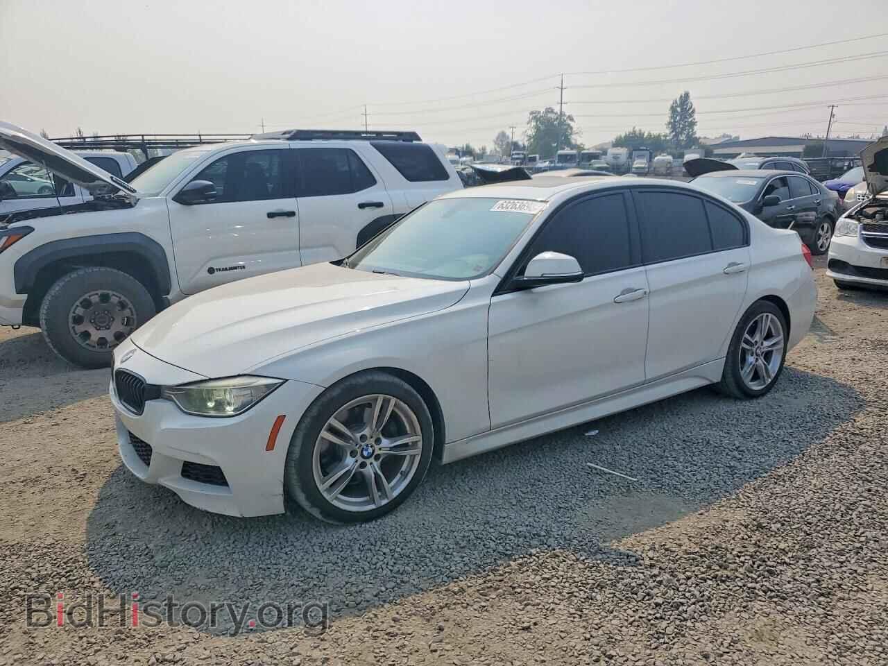 Photo WBA3C1C59DF441613 - BMW 3 SERIES 2013