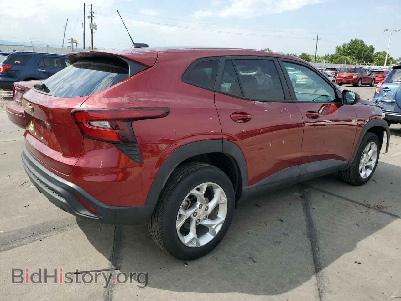2024 CHEVROLET TRAX - VIN: KL77LFE27RC060210 - Фото 3