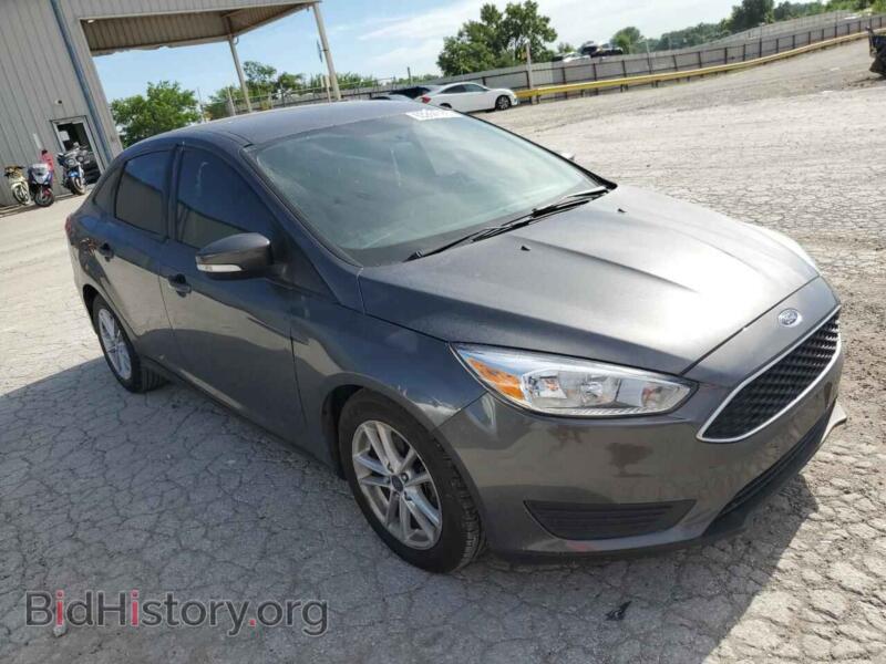 2017 Ford FOCUS (VIN 1FADP3F28HL244258) — photo 4 of 12