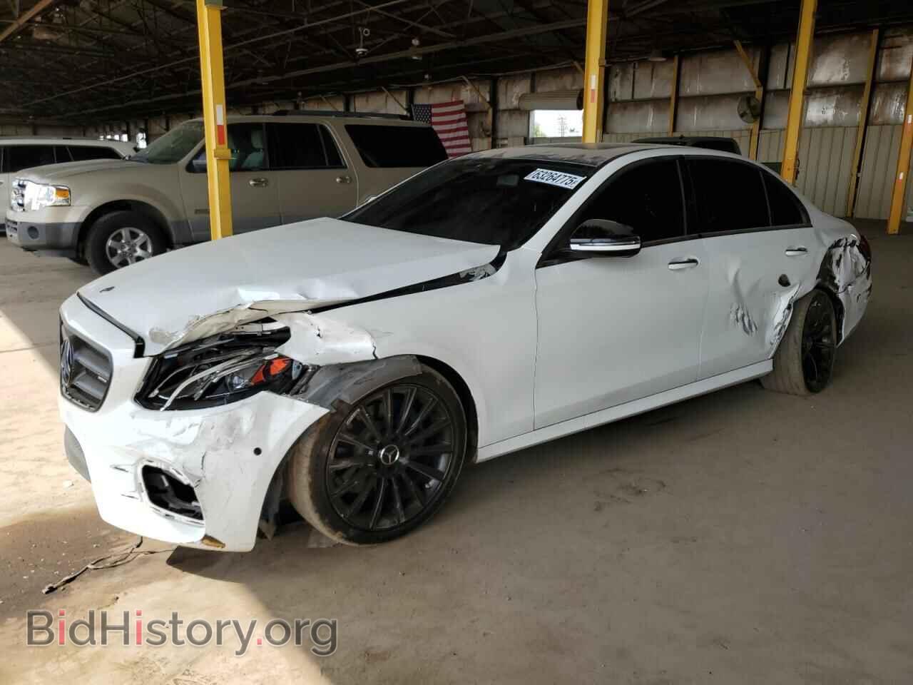 Фотография WDDZF4JB1JA303402 - MERCEDES-BENZ E-CLASS 2018