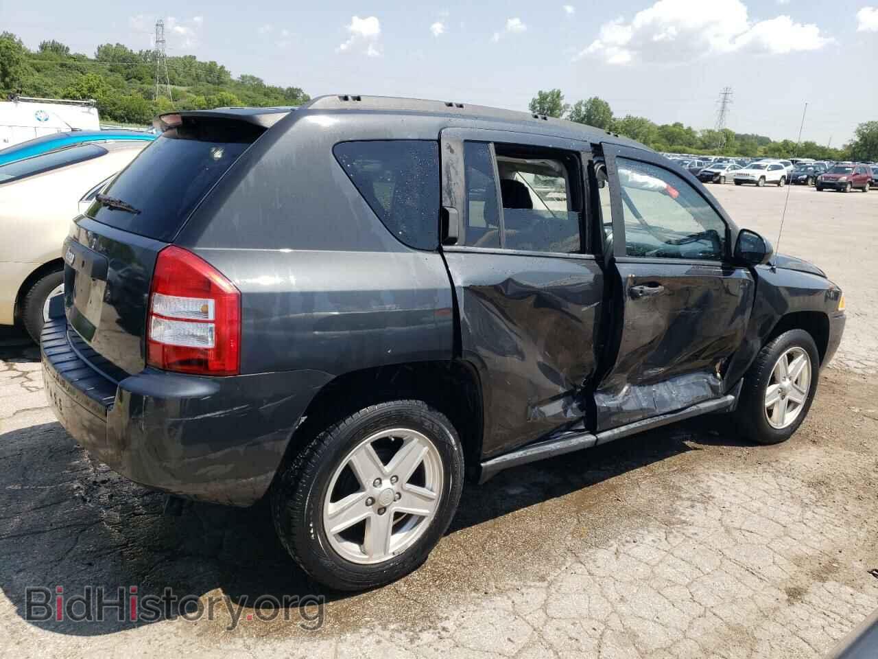 2010 JEEP COMPASS - VIN: 1J4NT1FB9AD647156 - Photo 3