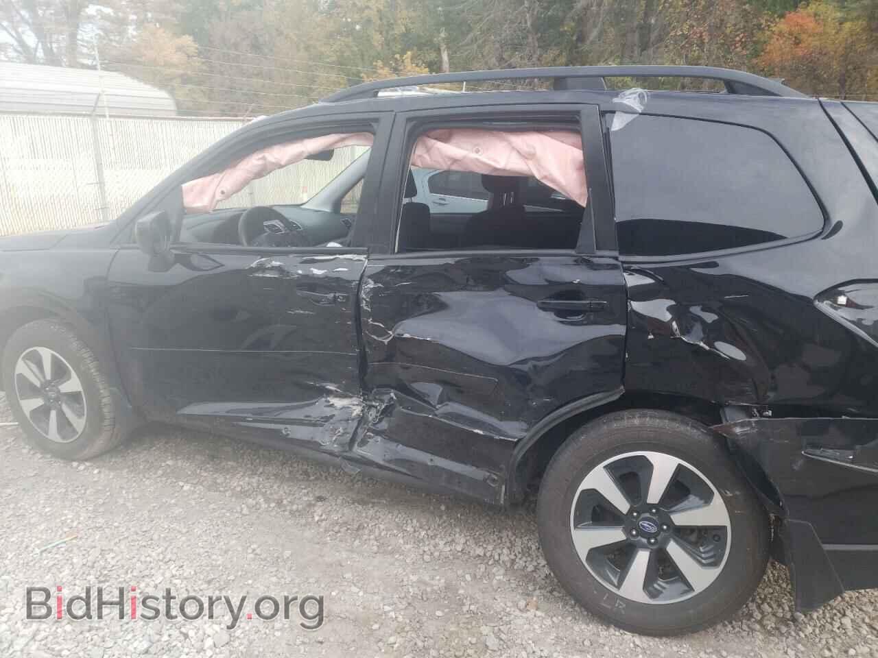 2017 SUBARU FORESTER - VIN: JF2SJAEC9HH583178 - Photo 9