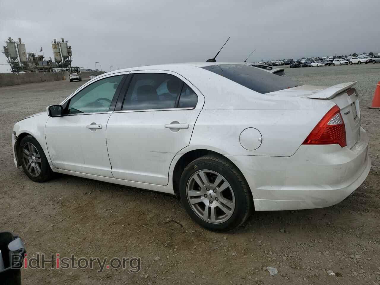 2011 FORD FUSION - VIN: 3FAHP0HG3BR196976 - Фото 2