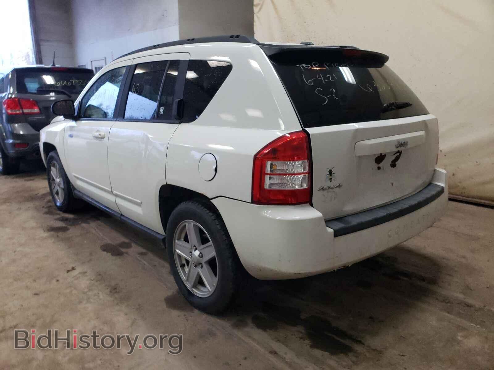 2010 JEEP COMPASS - VIN: 1J4NF4FB4AD512837 - Фото 3