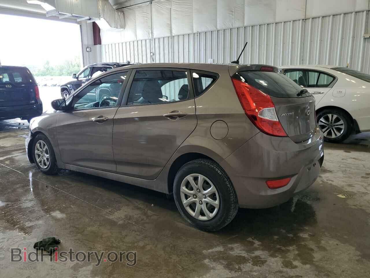 2014 HYUNDAI ACCENT - VIN: KMHCT5AE1EU164302 - Фото 2