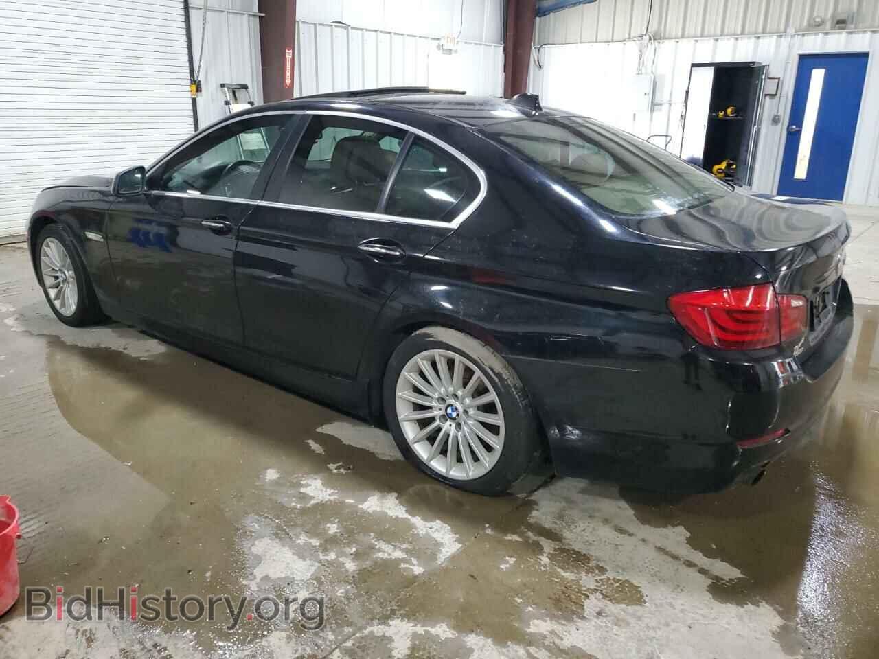 2011 BMW 5 SERIES - VIN: WBAFU7C54BC779559 - Фото 2